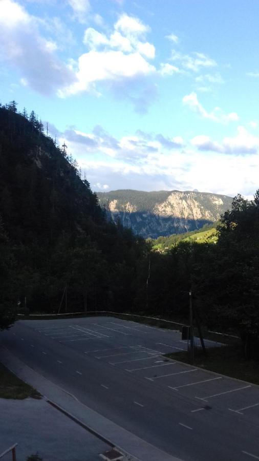 Apartamento Apartma Podlogar Golica Triglav Jesenice Exterior foto