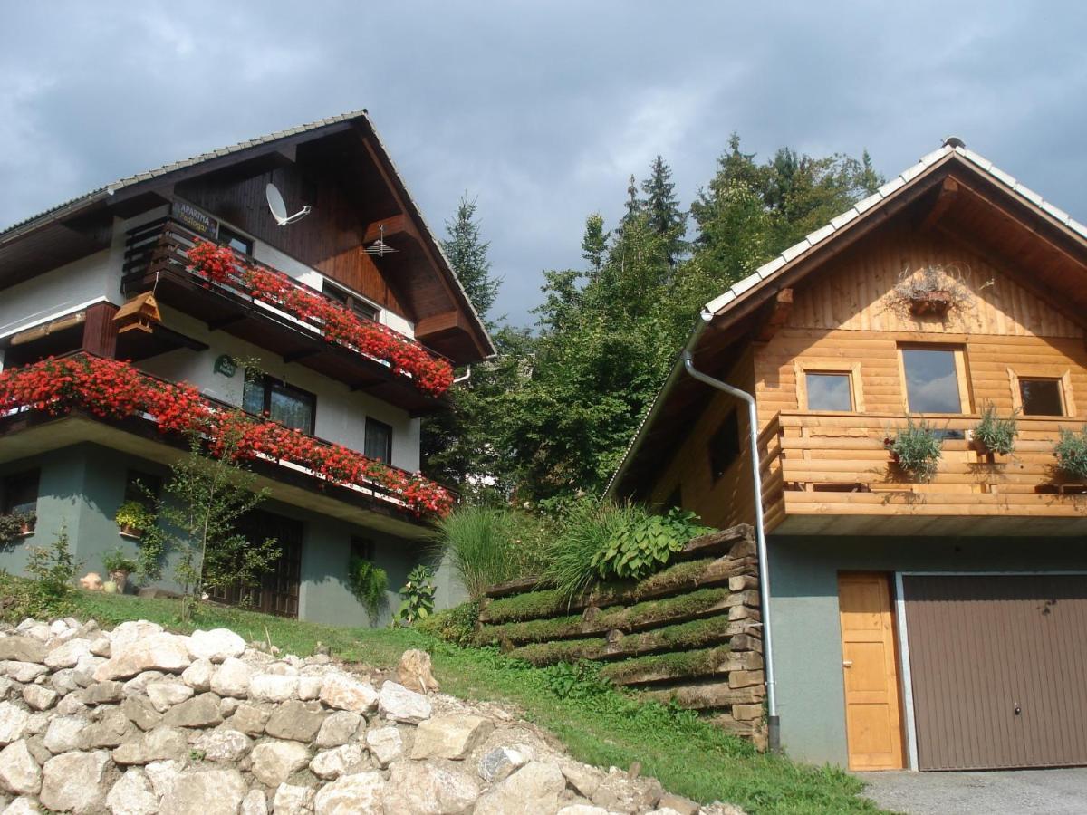 Apartamento Apartma Podlogar Golica Triglav Jesenice Exterior foto